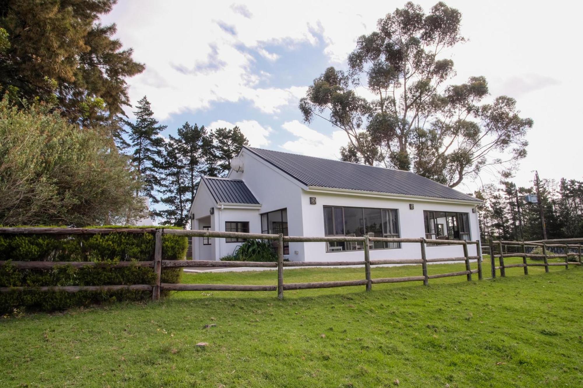 High Season Farm Luxury Cottages Херманус Номер фото